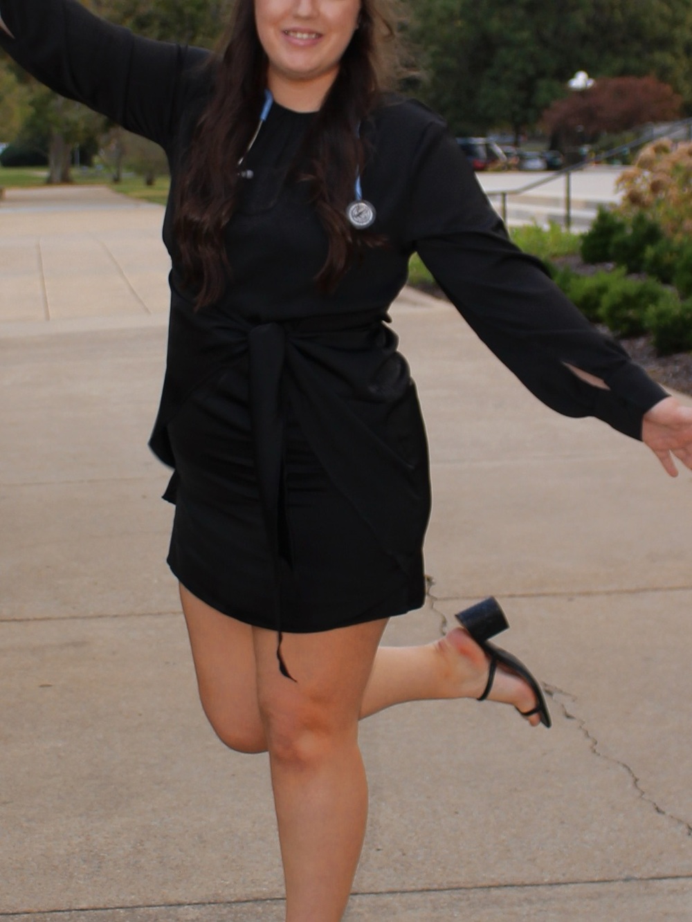 Elegant Black Long-Sleeve Tie-Waist Dress